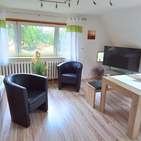 Haus Im Wind Apartment Putbus Ngoại thất bức ảnh
